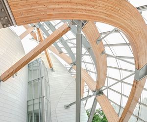 Toutes voiles dehors : la Fondation Louis Vuitton abrite 800 m³ de lamellé-collé et 270 tonnes d’acier duplex - Image : HESS-TIMBER / Rensteph Thompson
